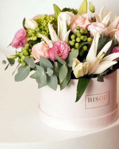 flower decoration dubai