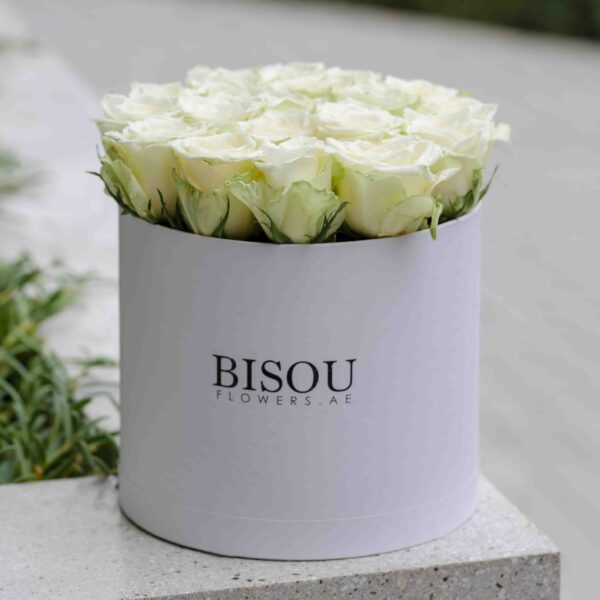 Amore-small white roses arrangement