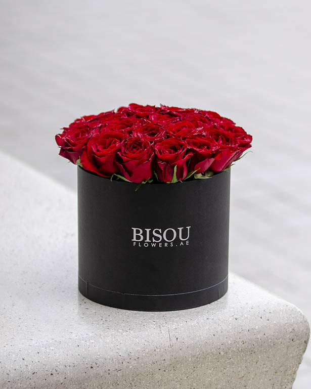 Amore 21 red flowers