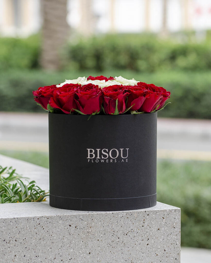 Rouge flower bouquet