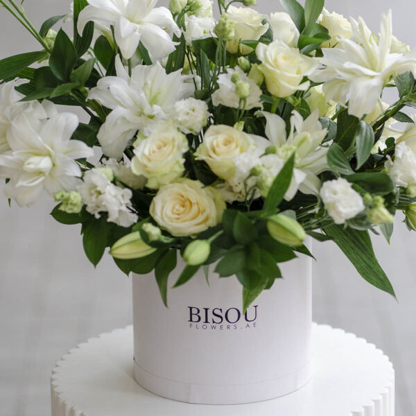 flower bouquet laurel