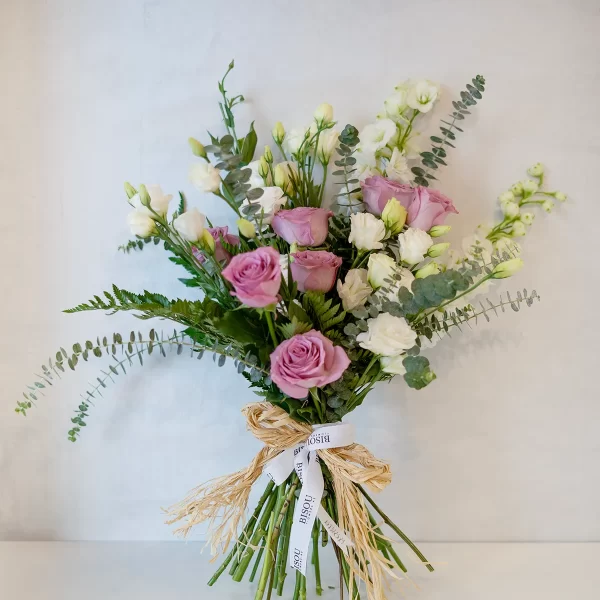 Lisianthes Dreamscape bouquet