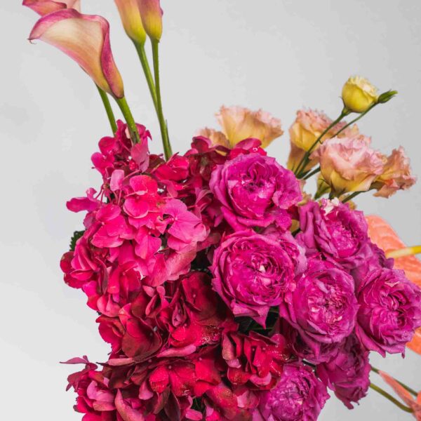 Elegance Unveiled Flowers bouquet