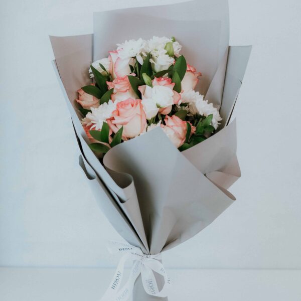 enchanted reverie flower arrangement